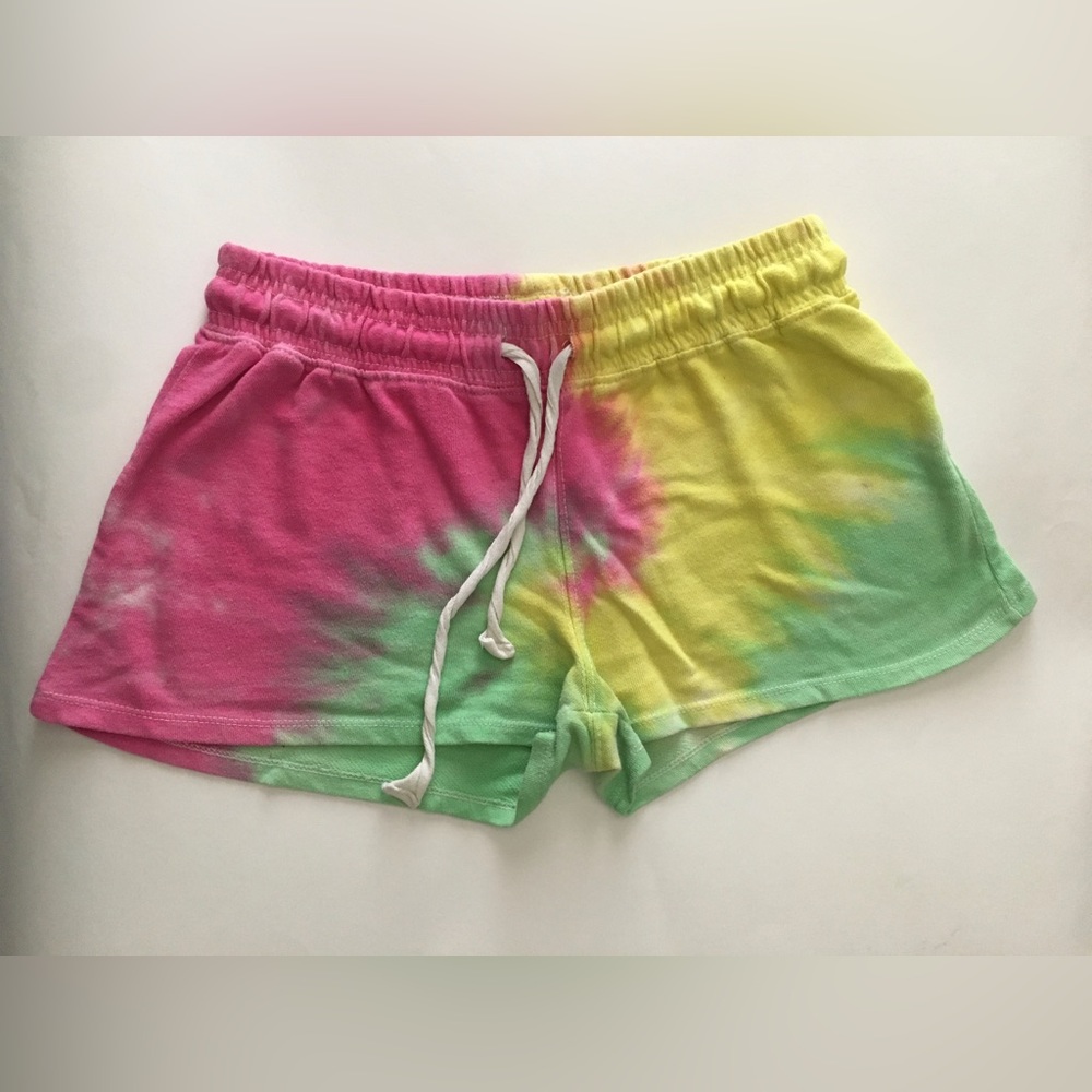 Tie-Dye Shorts 🩳